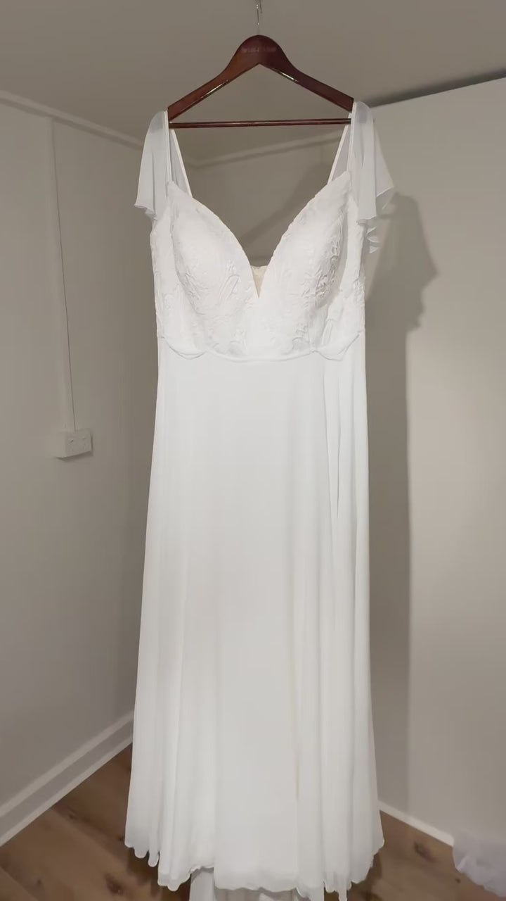Elma by Elly Bride AU22